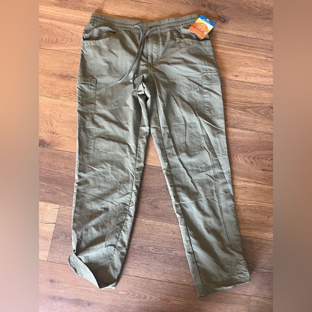 COLUMBIA Olive Green Cargo Drawstring Omni-Shade NWT Pants